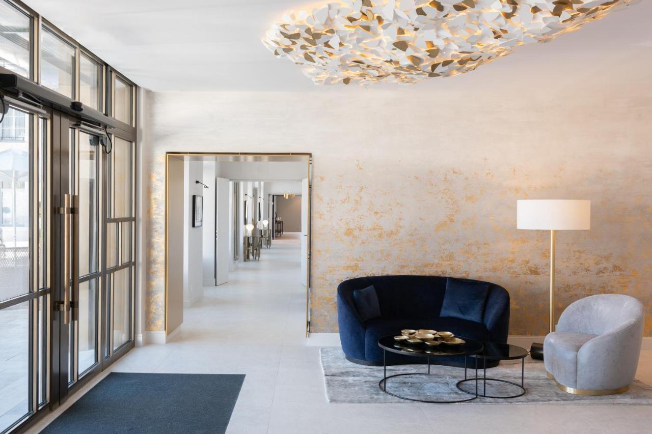 Hotel Fleur De Loire Blois Esterno foto
