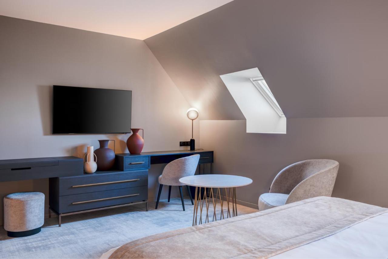 Hotel Fleur De Loire Blois Esterno foto