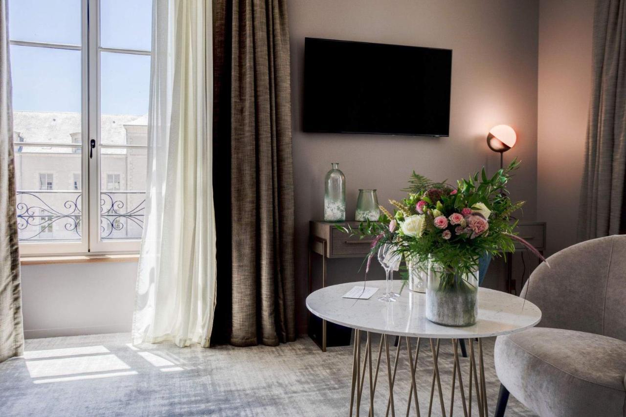 Hotel Fleur De Loire Blois Esterno foto