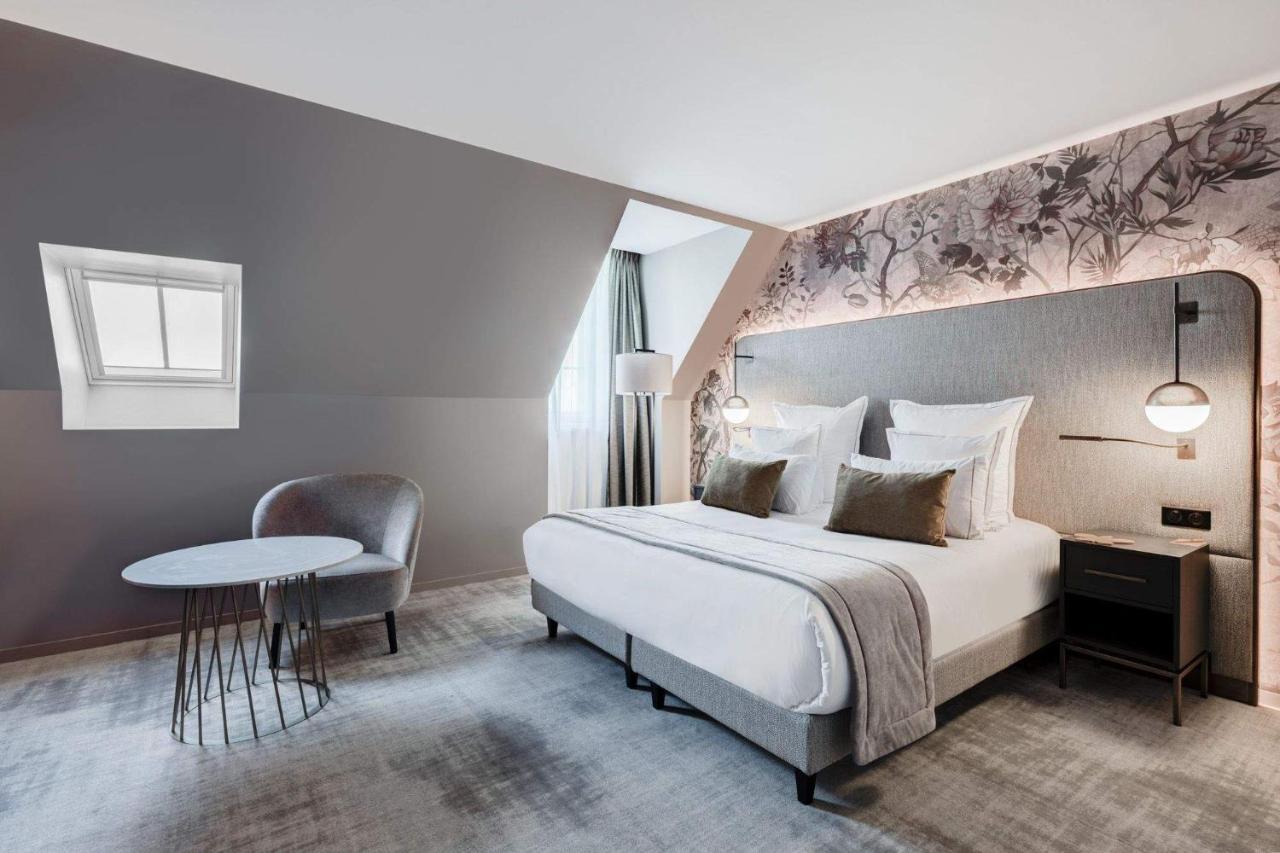 Hotel Fleur De Loire Blois Esterno foto