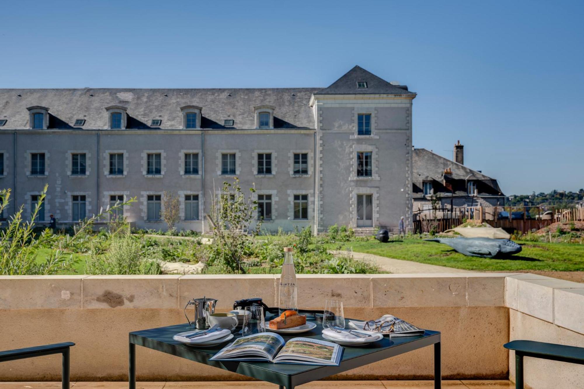 Hotel Fleur De Loire Blois Esterno foto